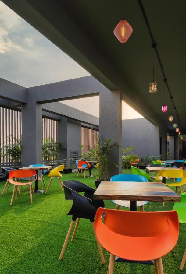 Couch & Cheese Homestel The Most Luxurious Hostel For Working Professionals & Students Pune Ngoại thất bức ảnh