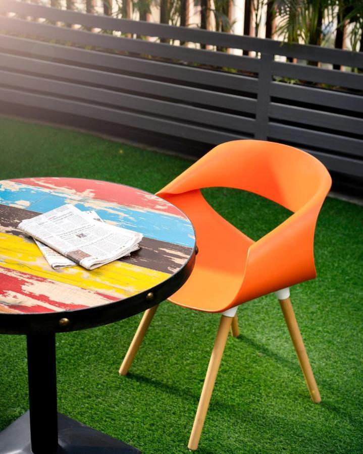 Couch & Cheese Homestel The Most Luxurious Hostel For Working Professionals & Students Pune Ngoại thất bức ảnh